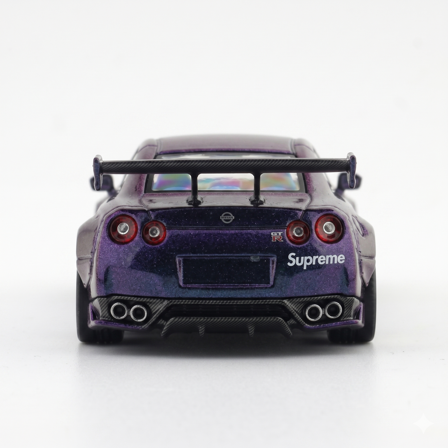 NISSAN GTR LIMITED EDITION SUPREME PURPLE