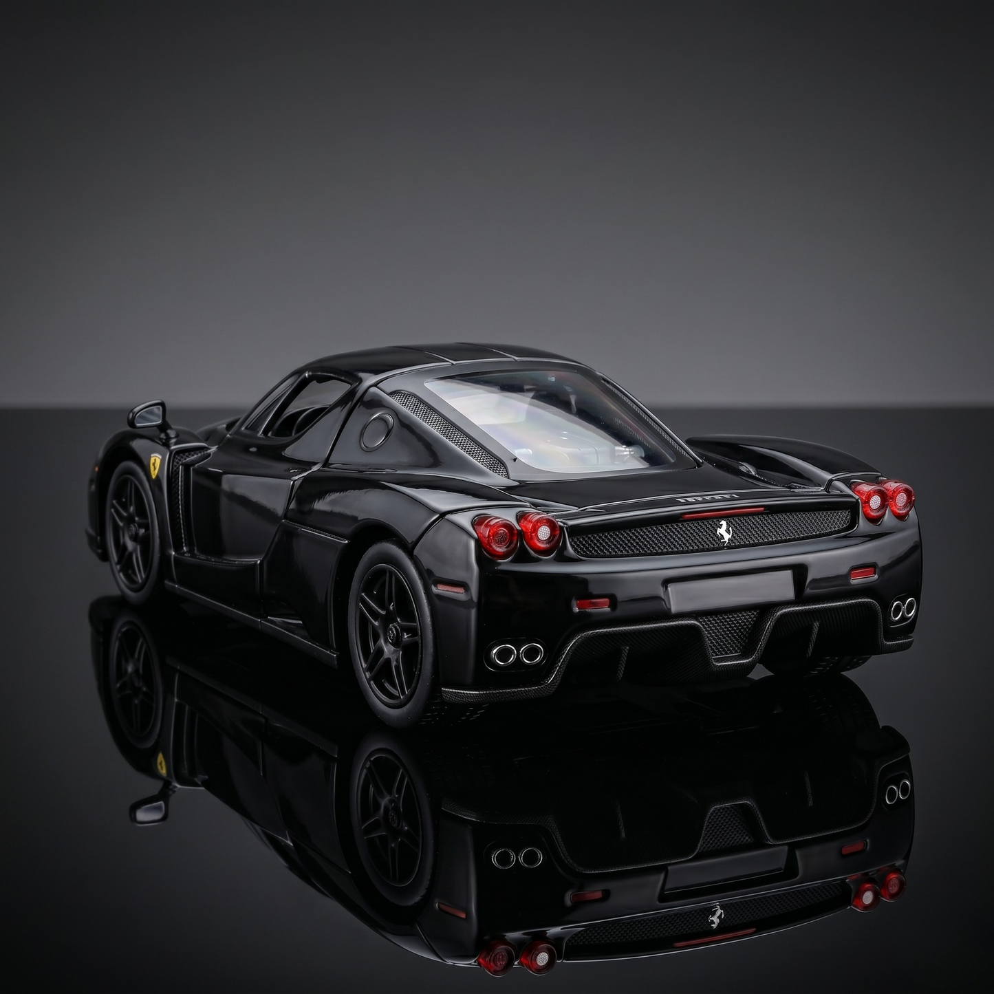 ENZO FERRARI BLACK