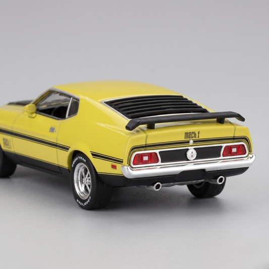 FORD MUSTANG MACH 1 GRABBER YELLOW