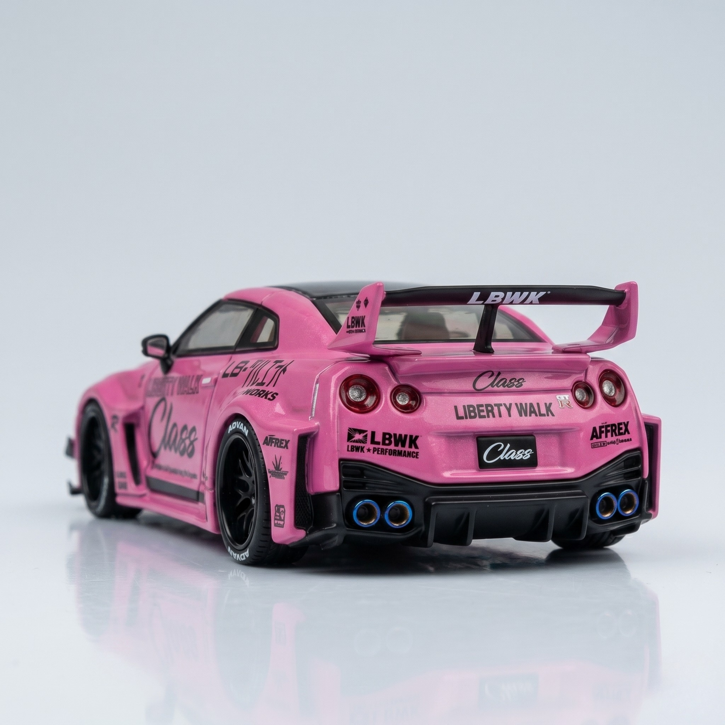 NISSAN 35 GT-RR Pink  LB-Silhouette Works
