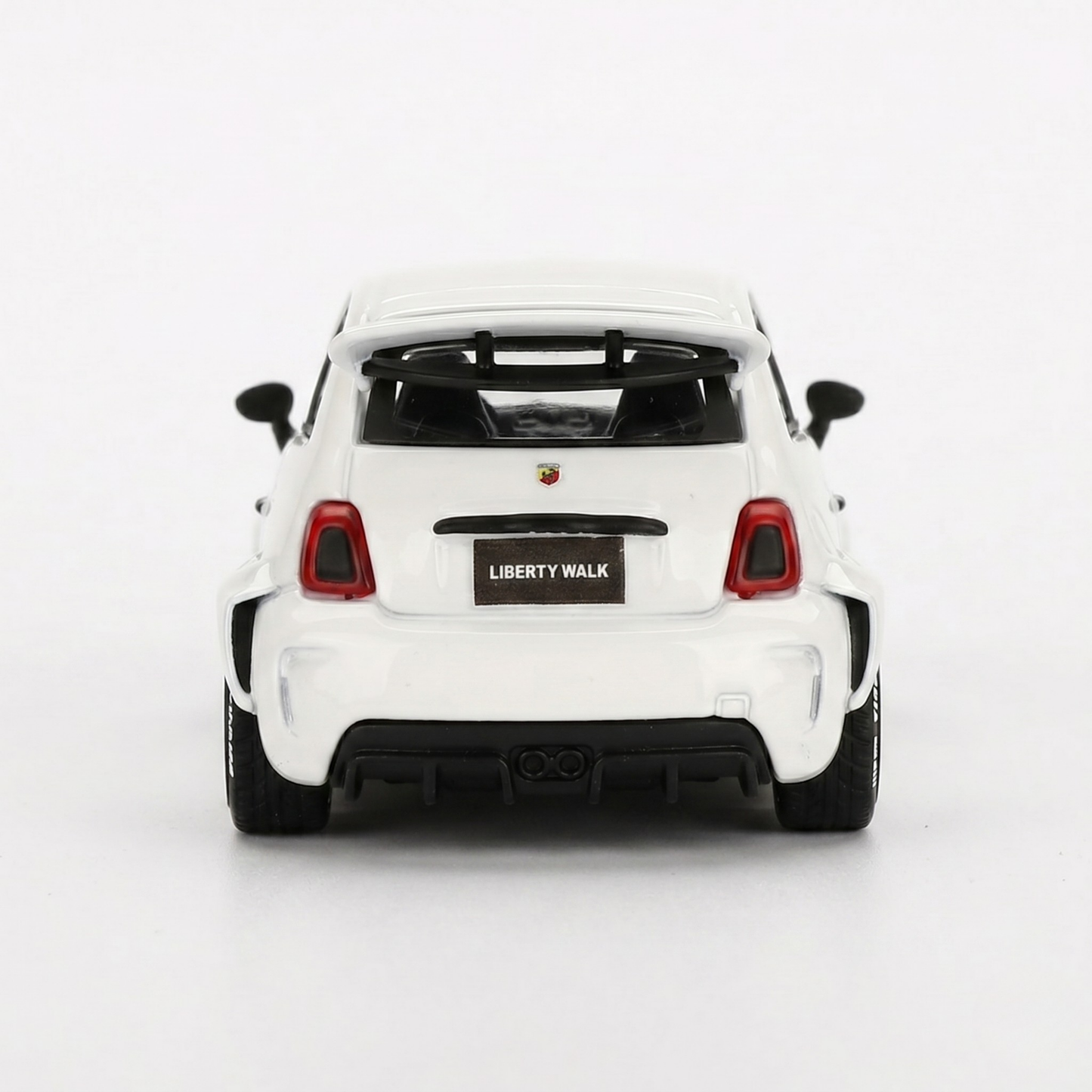 ABARTH 595 GARA WHITE