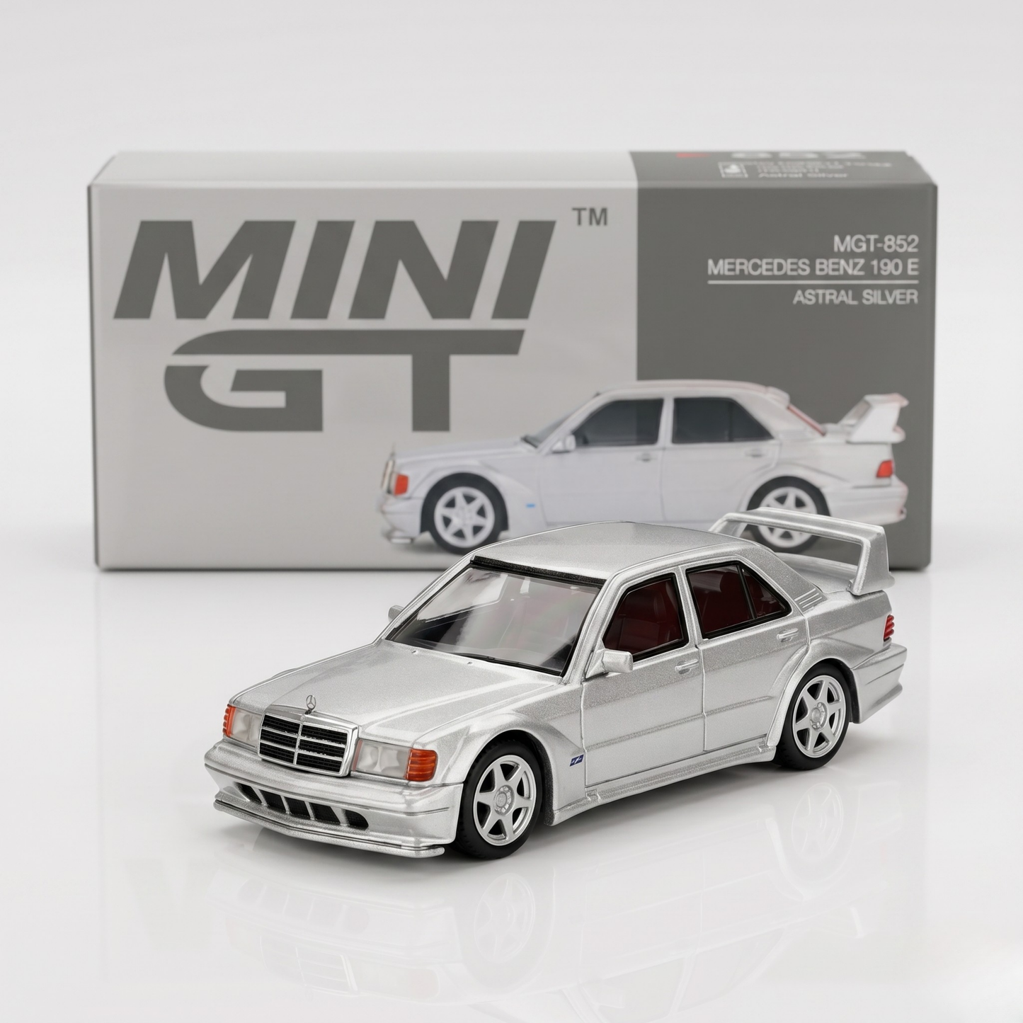MERCEDES BENZ 190 E ASTRAL SILVER